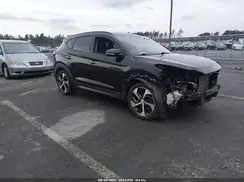 KM8J3CA25GU113843 2016 HYUNDAI TUCSON