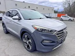 KM8J3CA25GU118685 2016 HYUNDAI TUCSON