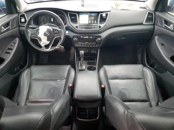 KM8J3CA25GU150035 2016 HYUNDAI TUCSON - Image 8