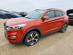KM8J3CA25GU154649 2016 HYUNDAI TUCSON