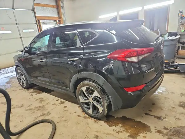 KM8J3CA25GU162993 2016 HYUNDAI TUCSON - Image 2