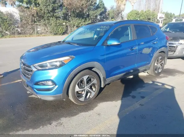 KM8J3CA25GU179695 2016 HYUNDAI TUCSON - Image 2