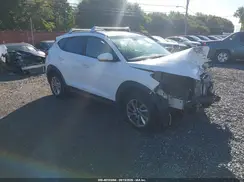 KM8J3CA25GU183200 2016 HYUNDAI TUCSON