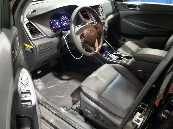 KM8J3CA25GU183987 2016 HYUNDAI TUCSON - Image 8