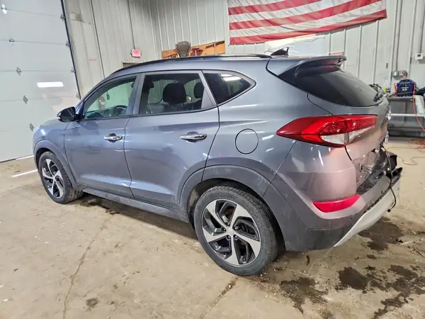 KM8J3CA25GU187053 2016 HYUNDAI TUCSON - Image 2