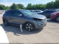 KM8J3CA25GU193080 2016 HYUNDAI TUCSON
