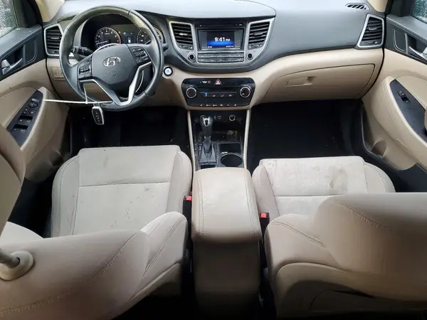 KM8J3CA25GU196254 2016 HYUNDAI TUCSON - Image 8