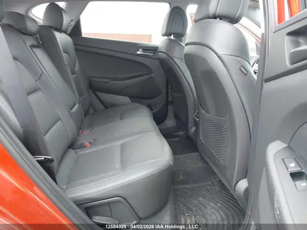 KM8J3CA25GU212131 2016 HYUNDAI TUCSON - Image 8