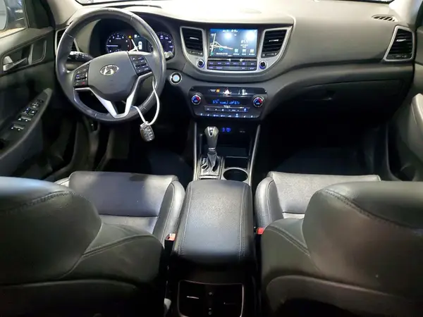 KM8J3CA25GU222268 2016 HYUNDAI TUCSON - Image 8