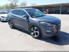 KM8J3CA25GU223646 2016 HYUNDAI TUCSON
