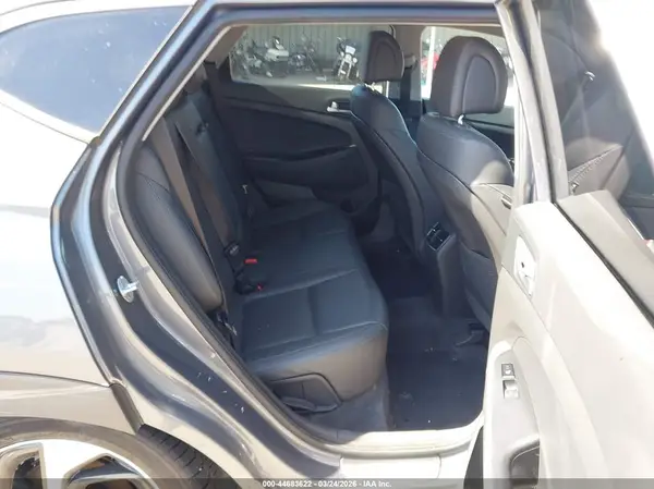 KM8J3CA25GU223646 2016 HYUNDAI TUCSON - Image 8