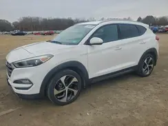 KM8J3CA25GU226918 2016 HYUNDAI TUCSON