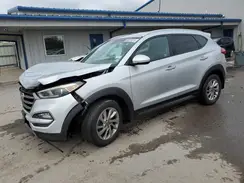 KM8J3CA25GU228071 2016 HYUNDAI TUCSON