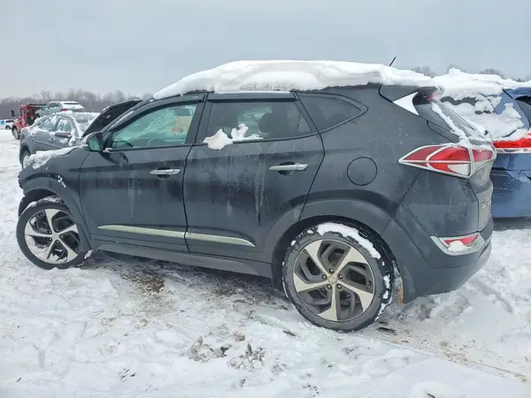 KM8J3CA25GU238812 2016 HYUNDAI TUCSON - Image 2