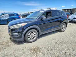 KM8J3CA25GU240558 2016 HYUNDAI TUCSON