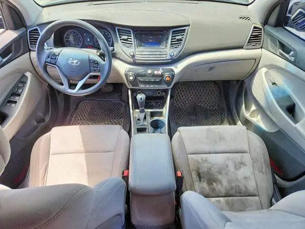 KM8J3CA25GU240558 2016 HYUNDAI TUCSON - Image 8