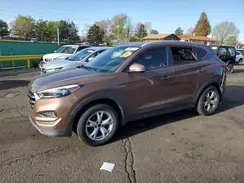 KM8J3CA25GU242780 2016 HYUNDAI TUCSON