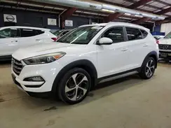 KM8J3CA25HU279863 2017 HYUNDAI TUCSON