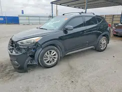 KM8J3CA25HU300498 2017 HYUNDAI TUCSON