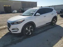 KM8J3CA25HU301067 2017 HYUNDAI TUCSON