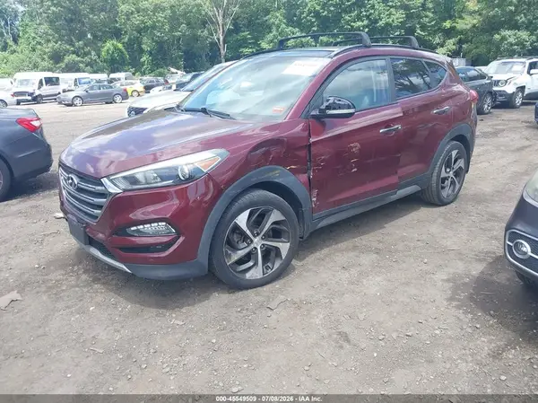 KM8J3CA25HU304227 2017 HYUNDAI TUCSON - Image 2