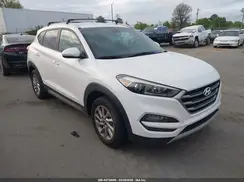 KM8J3CA25HU308049 2017 HYUNDAI TUCSON