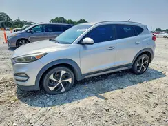 KM8J3CA25HU311078 2017 HYUNDAI TUCSON