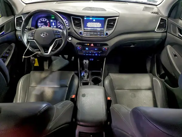 KM8J3CA25HU337535 2017 HYUNDAI TUCSON - Image 8