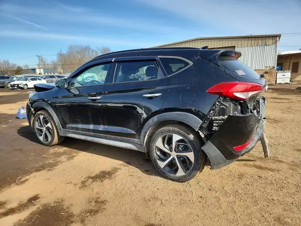 KM8J3CA25HU351287 2017 HYUNDAI TUCSON - Image 2
