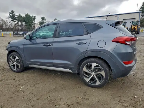 KM8J3CA25HU356666 2017 HYUNDAI TUCSON - Image 2
