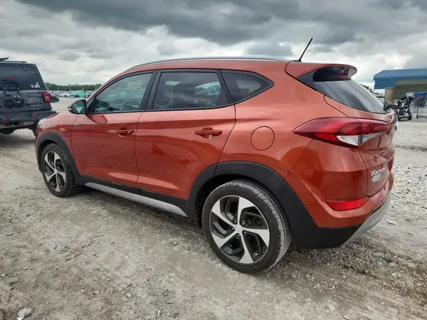 KM8J3CA25HU366212 2017 HYUNDAI TUCSON - Image 2