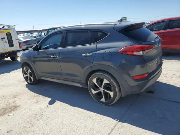 KM8J3CA25HU378957 2017 HYUNDAI TUCSON - Image 2