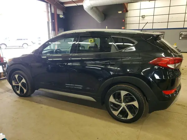 KM8J3CA25HU406658 2017 HYUNDAI TUCSON - Image 2
