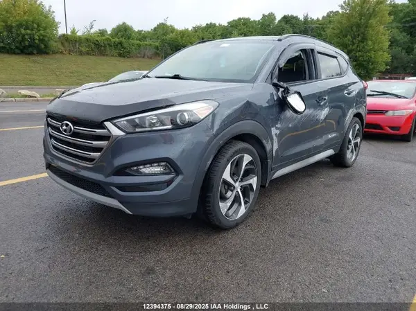 KM8J3CA25HU410113 2017 HYUNDAI TUCSON - Image 2