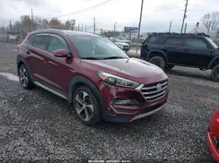 KM8J3CA25HU414274 2017 HYUNDAI TUCSON