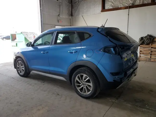 KM8J3CA25HU419216 2017 HYUNDAI TUCSON - Image 2