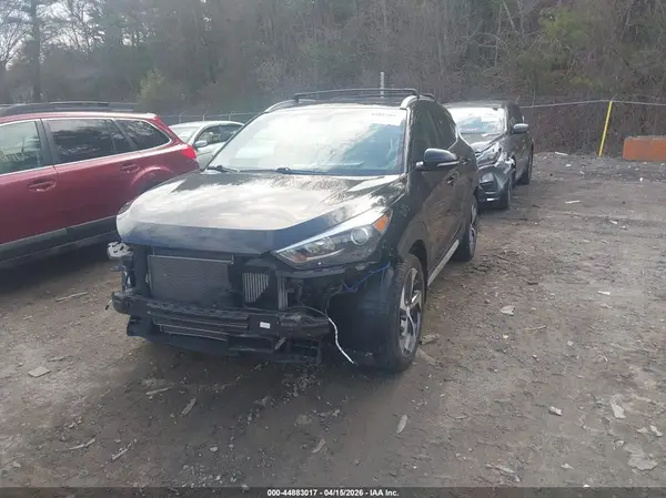 KM8J3CA25HU431057 2017 HYUNDAI TUCSON - Image 2
