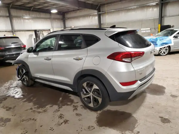 KM8J3CA25HU506890 2017 HYUNDAI TUCSON - Image 2