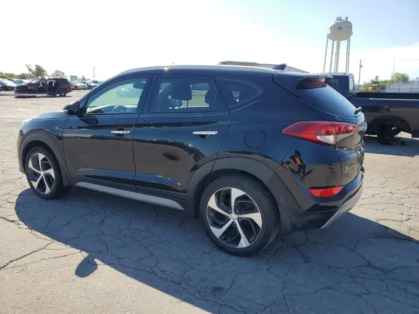 KM8J3CA25HU512589 2017 HYUNDAI TUCSON - Image 2