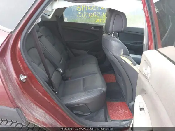 KM8J3CA25HU520515 2017 HYUNDAI TUCSON - Image 8