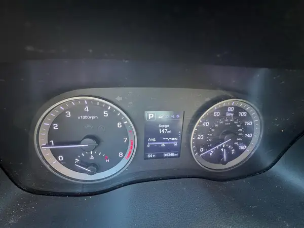KM8J3CA25HU568371 2017 HYUNDAI TUCSON - Image 8