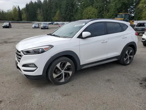 KM8J3CA25HU570945 2017 HYUNDAI TUCSON - Image 1