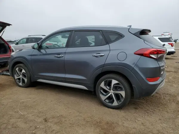 KM8J3CA25JU634438 2018 HYUNDAI TUCSON - Image 2
