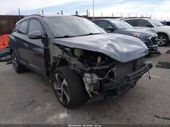 KM8J3CA25JU673661 2018 HYUNDAI TUCSON