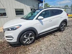 KM8J3CA25JU687740 2018 HYUNDAI TUCSON