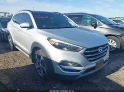 KM8J3CA25JU691142 2018 HYUNDAI TUCSON