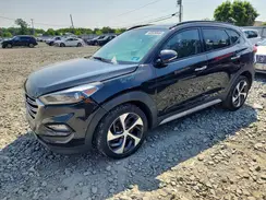 KM8J3CA25JU835563 2018 HYUNDAI TUCSON