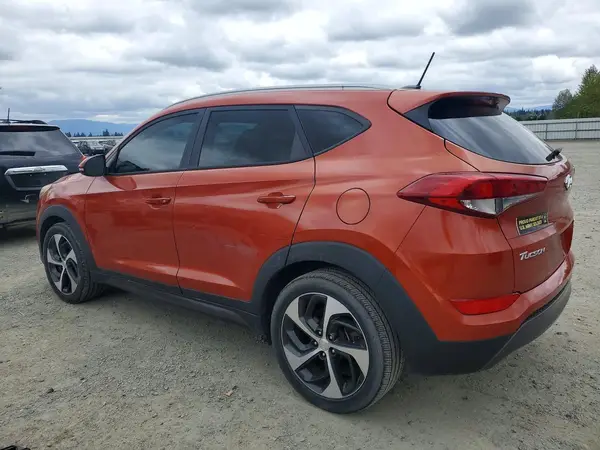 KM8J3CA26GU036013 2016 HYUNDAI TUCSON - Image 2