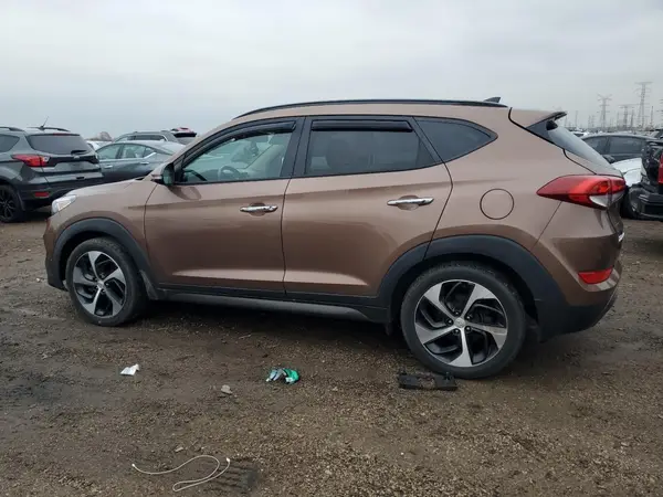 KM8J3CA26GU041275 2016 HYUNDAI TUCSON - Image 2