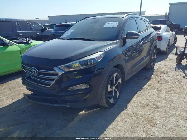 KM8J3CA26GU045651 2016 HYUNDAI TUCSON - Image 2